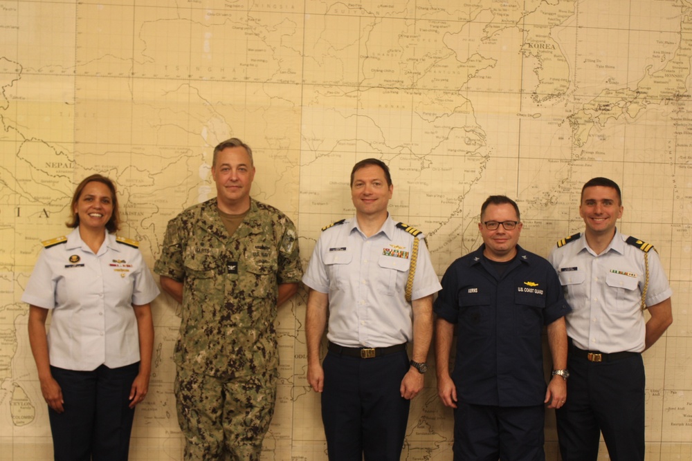 U.S. Coast Guard Commandant for Intelligence Visits DESRON 15