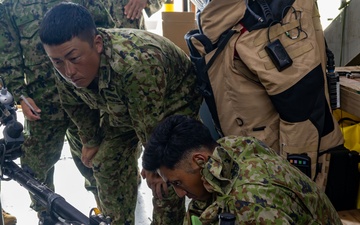 EODMU 5 Conducts Training with JGSDF