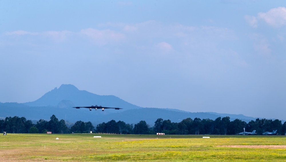 Beauty meets lethality as B-2 Spirits soar above Indo-Pacific