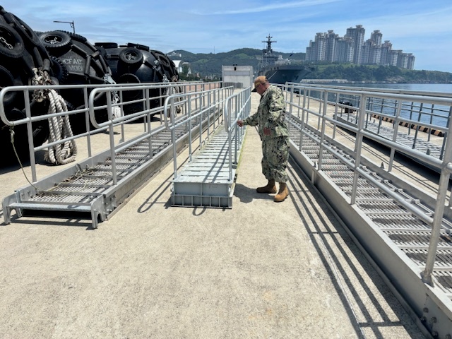 Port Ops Takes Care of Fleet Visits to Korean Peninsula