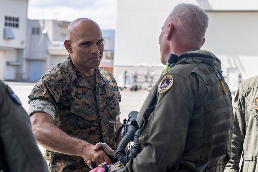 Marine F/A-18s arrive at Iwakuni, Japan