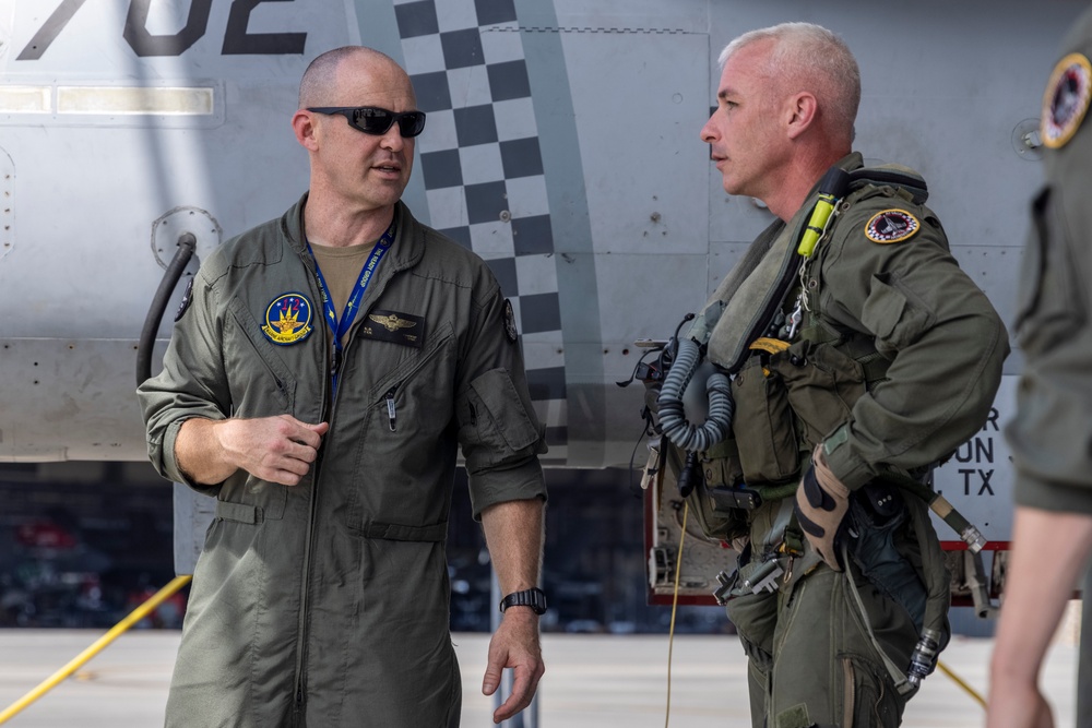 Marine F/A-18s arrive at Iwakuni, Japan