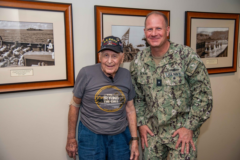 98 Years Young WWII Veteran Visits JRM