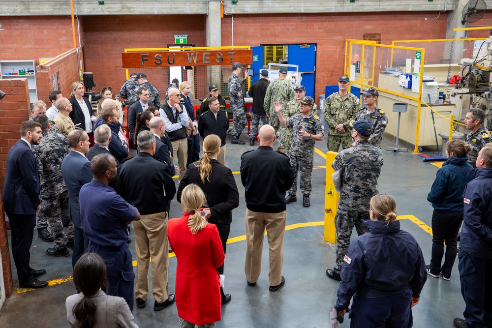 Distinguished Visitors Tour HMAS Stirling and USS Hawaii