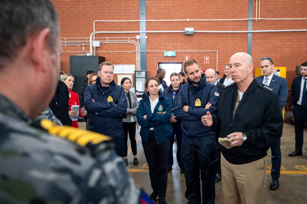 Distinguished Visitors Tour HMAS Stirling and USS Hawaii