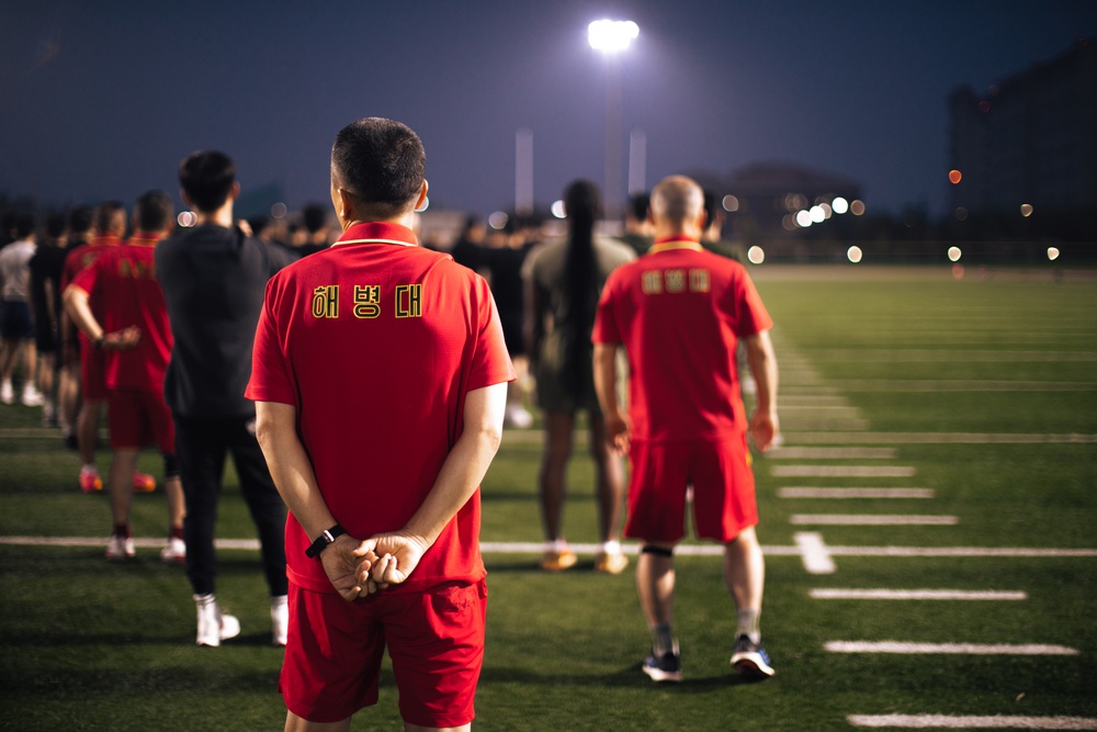 MARFORK Marines conduct joint and bilateral physical training with USFK, UNC and Republic of Korea Marine Corps senior enlisted leadership