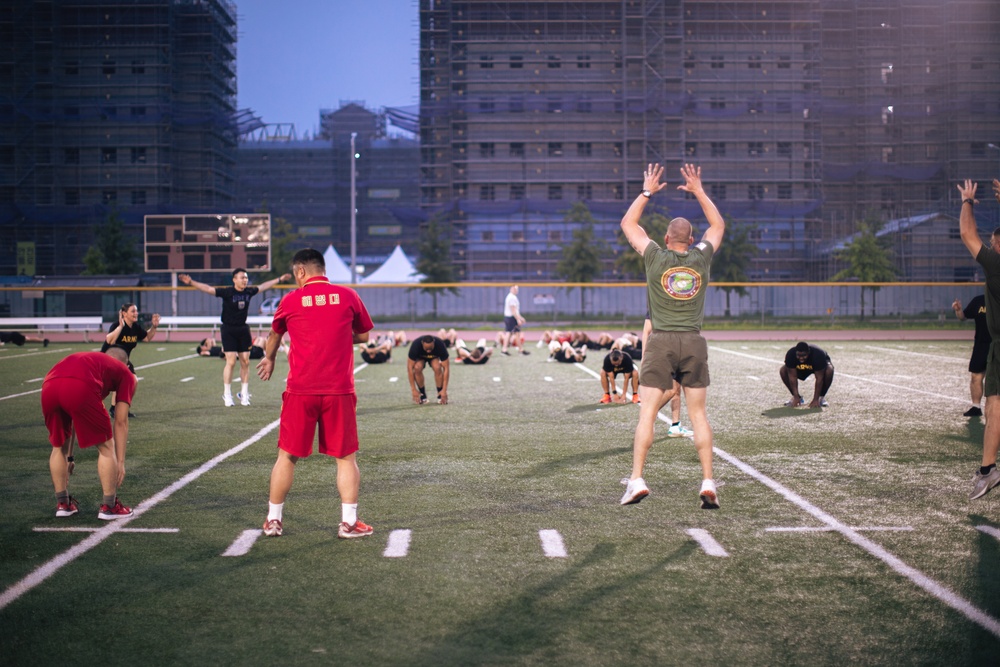 MARFORK Marines conduct joint and bilateral physical training with USFK, UNC and Republic of Korea Marine Corps senior enlisted leadership