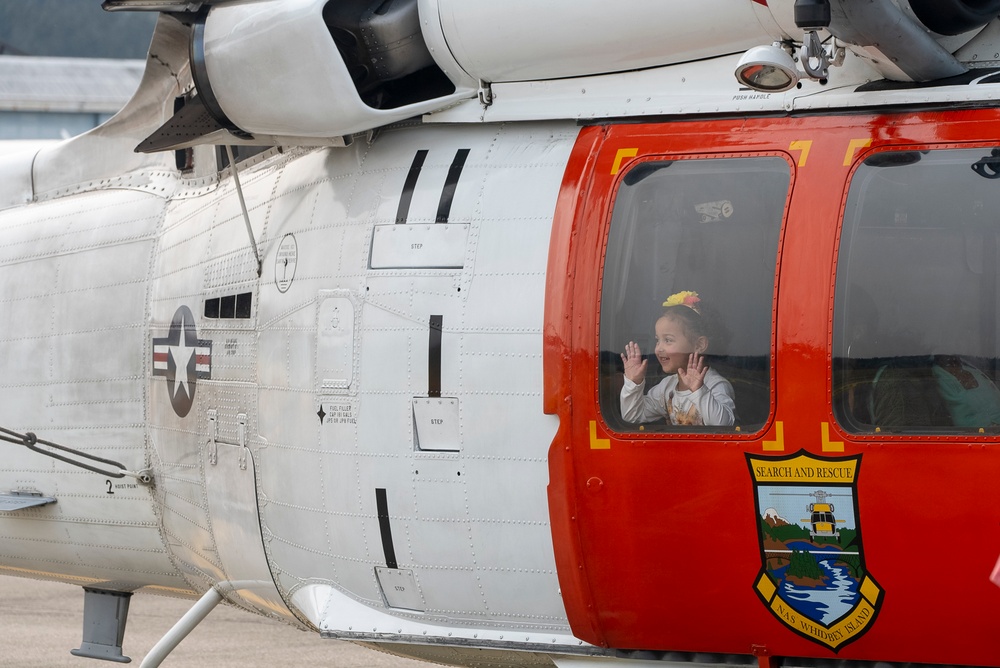 NAS Whidbey Island Opens to Public