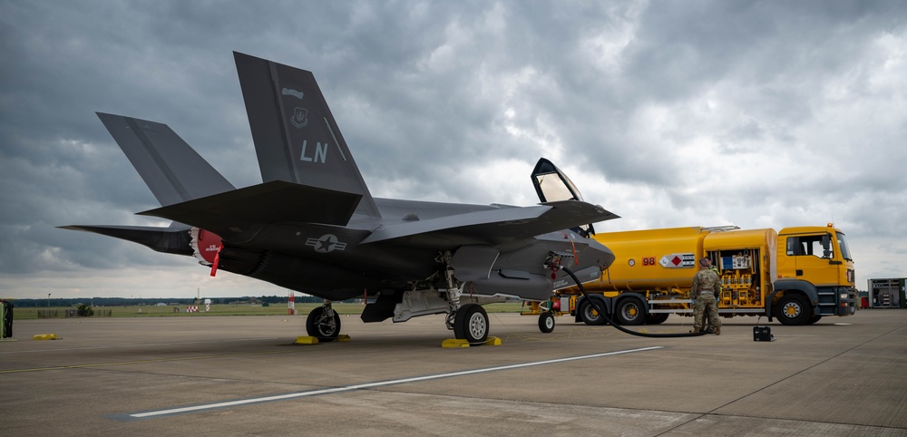 U.S. Airmen launch F-35s from RAF Marham during Agile Shield