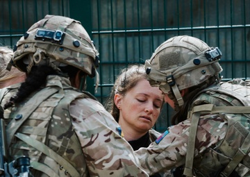 British Armed Forces receive civilian refugee training at Saber Junction 24