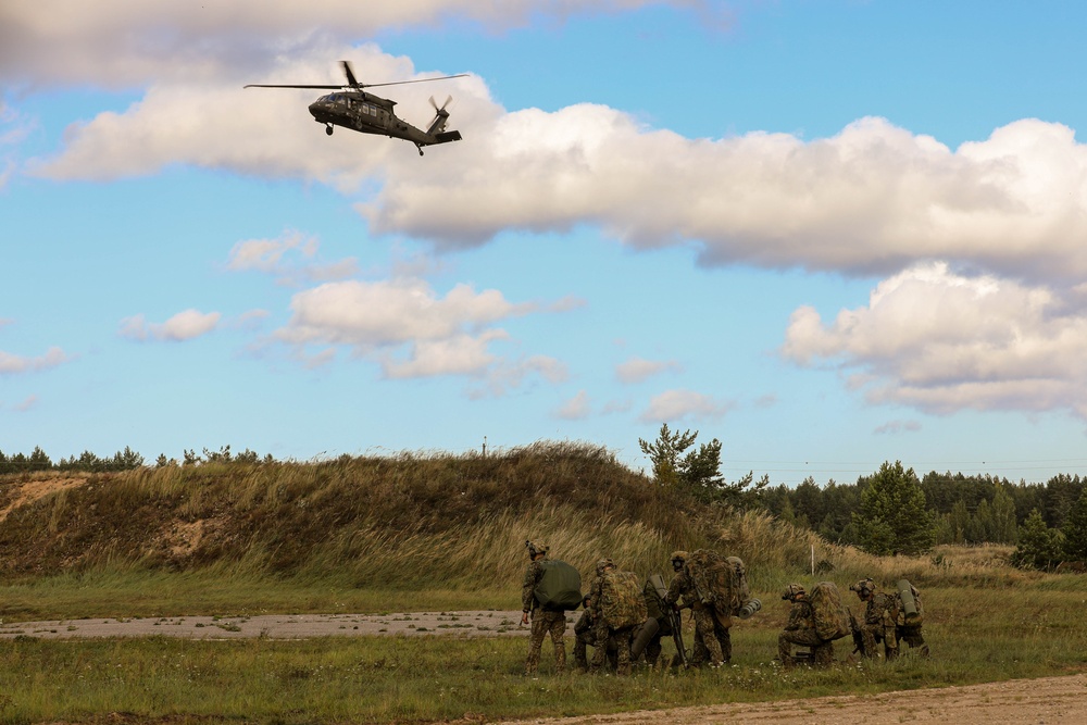 NATO allies flex their maneuverability capabilities during exercise Paladin Shield