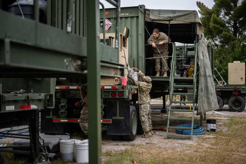 Field Laundry and Shower Specialists : Exercise Northern Strike 24-2