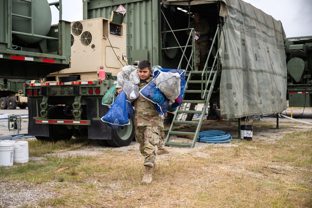 Field Laundry and Shower Specialists : Exercise Northern Strike 24-2