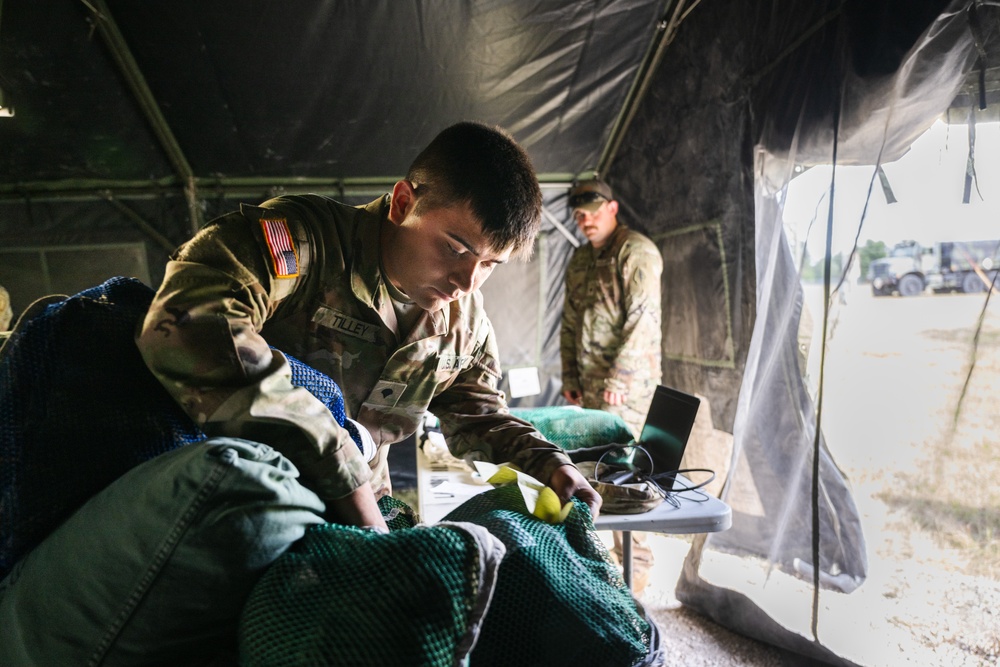 Field Laundry and Shower Specialists : Exercise Northern Strike 24-2
