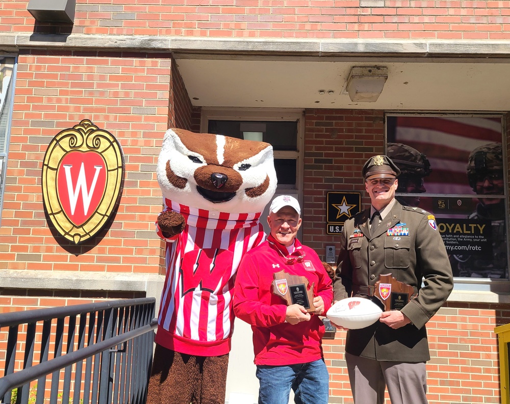 University of Wisconsin-Madison ROTC Battalion enters Army’s Maj. Gen. McCoy into Alumni Hall of Fame