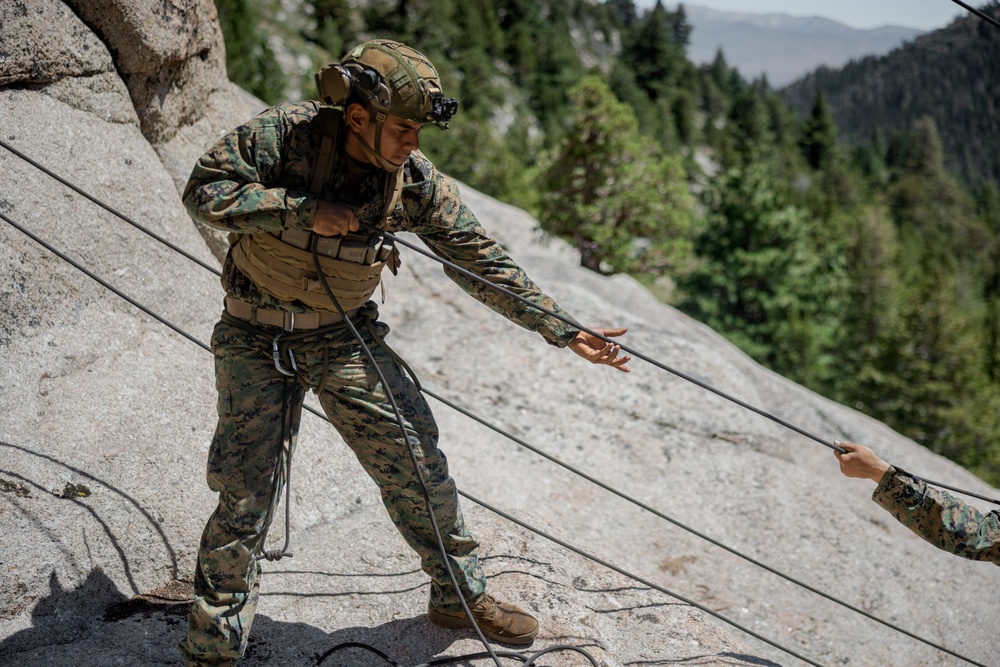 Marines with 2/1 conduct a suspension and traverse exercise