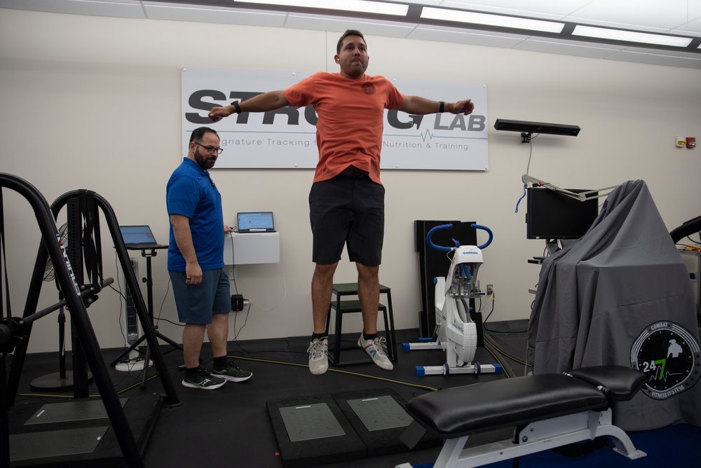 AFRL 711 HPW researchers advance exercise science research for military teams