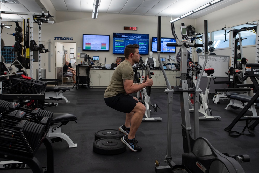 AFRL 711 HPW researchers advance exercise science research for military teams