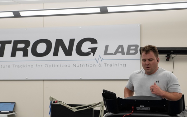 AFRL 711 HPW researchers advance exercise science research for military teams