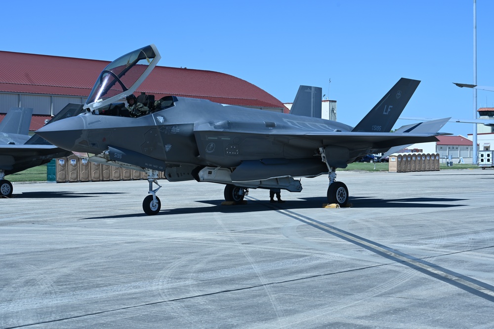 F-35 Lightning II at the 2024 Great Texas Airshow