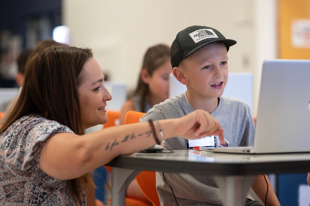 Tehachapi 5th Graders Embark on Learning Adventure at STARBASE Edwards