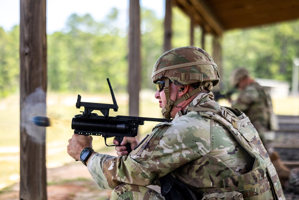 51st Military Police Battalion conducts pre-mobilization weapons training