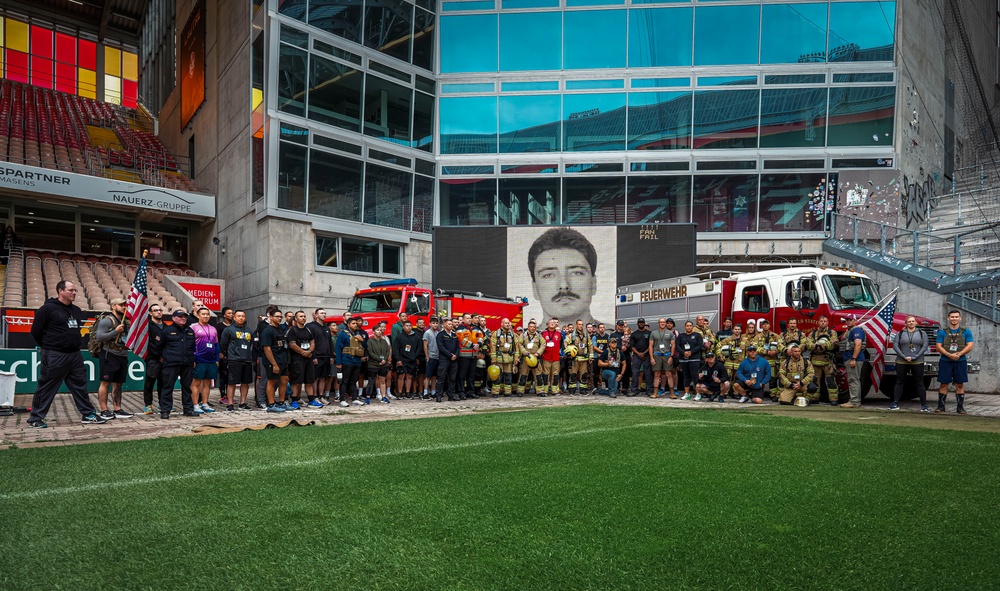 10th AAMDC and 52D ADA honor 9/11 firefighters with soccer stadium stair climb