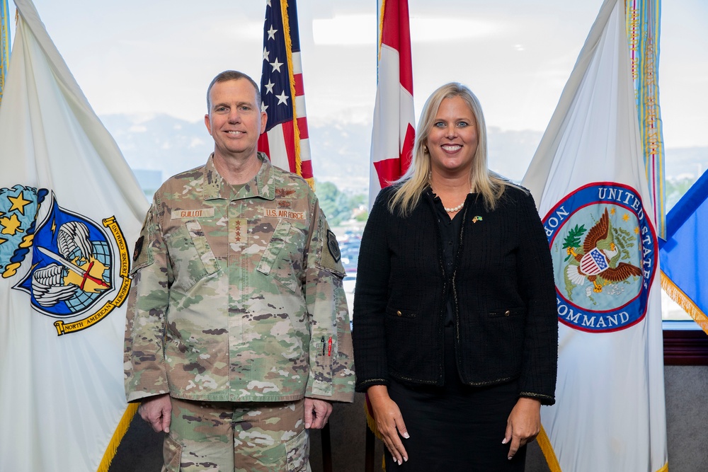 The Honorable Kim Furnish, Chargé d’Affaires to The Bahamas, visits NORAD and USNORTHCOM.