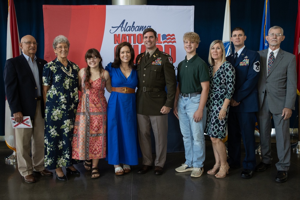 Alabama National Guard soldier gets promoted to Lieutenant Colonel