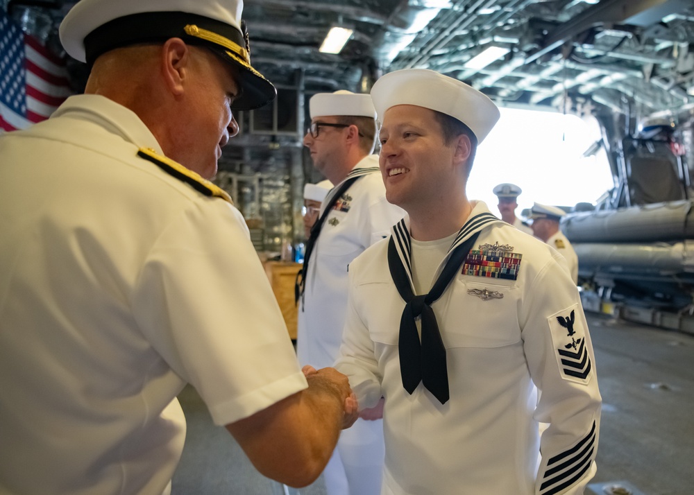 USS Manchester returns to San Diego