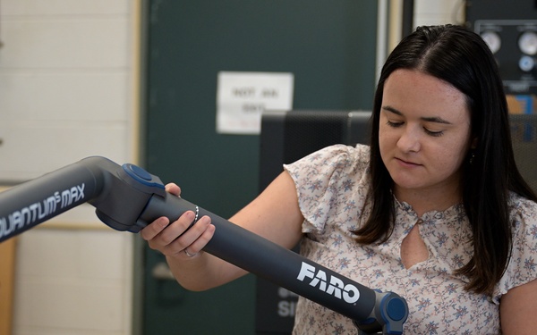 Carderock's NREIP Intern Jacklyn Griffis Conducts Summer Research with its Welding, Processing &amp; NDE Branch