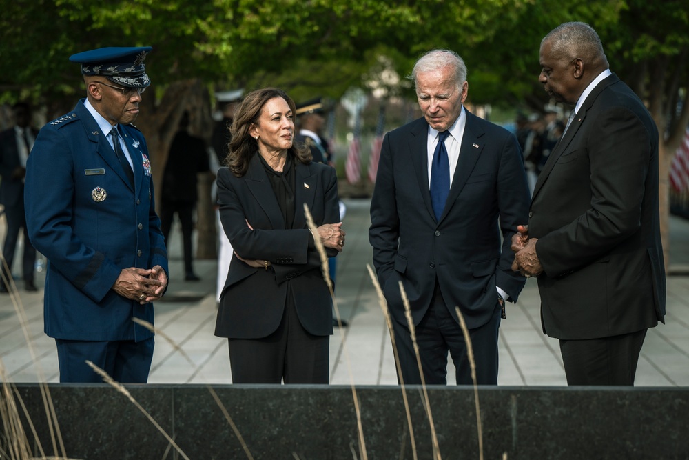 11 SEP 24 | 9/11 Memorial Wreath Laying with POTUS, VPOTUS, SECDEF and CJCS