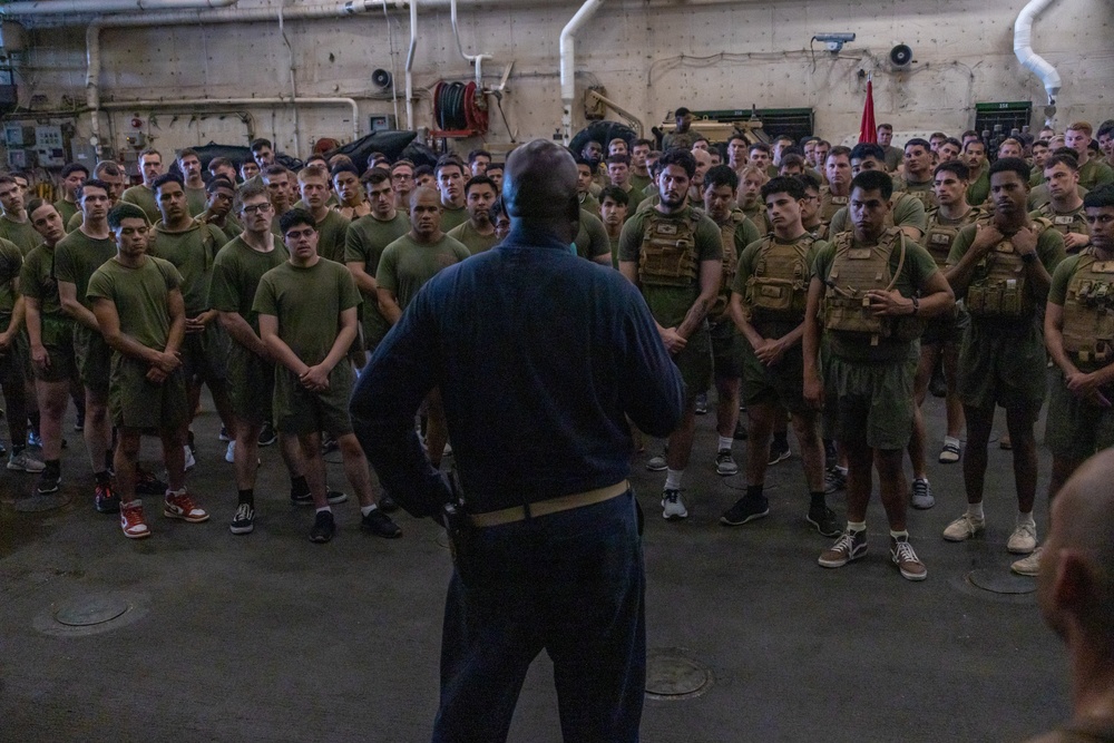 USS Green Bay holds 9/11 Memorial Run