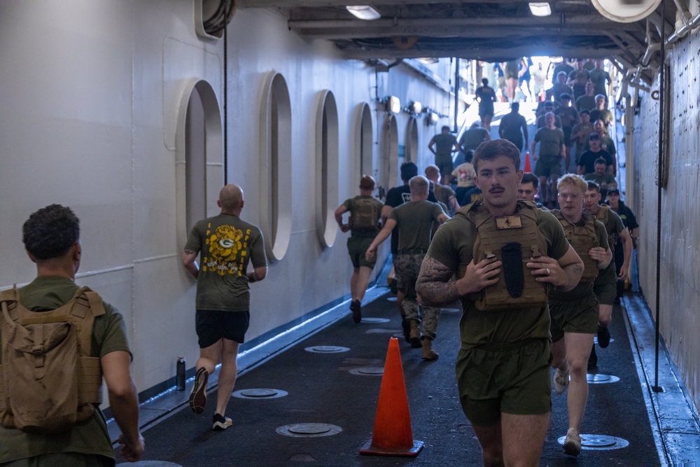 USS Green Bay holds 9/11 Memorial Run