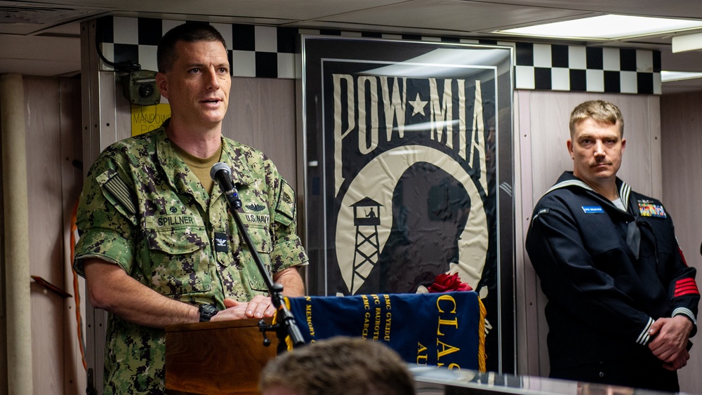 USS Emory S. Land Hosts 9/11 Ceremony