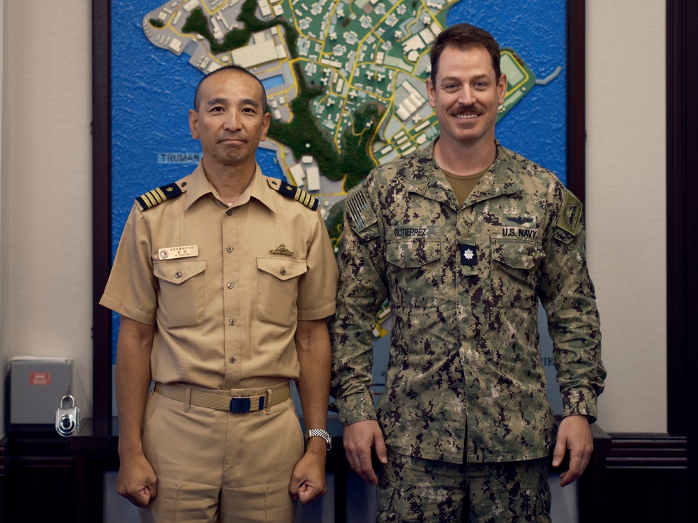 DVIDS - Images - JMSDF Area Guard Group Visits CFAY [Image 1 of 2]