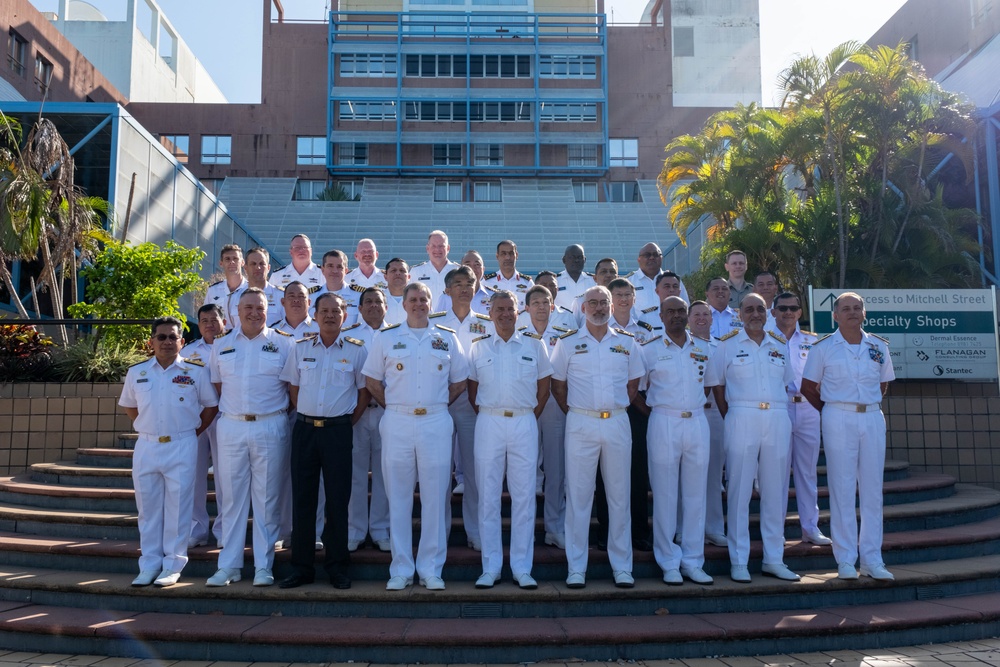 Commander U.S. 7th Fleet attends Exercise Kakadu 2024 fleet commander’s conference