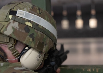 Southern European Task Force Africa Soldiers qualify at M4 Carbine indoor range
