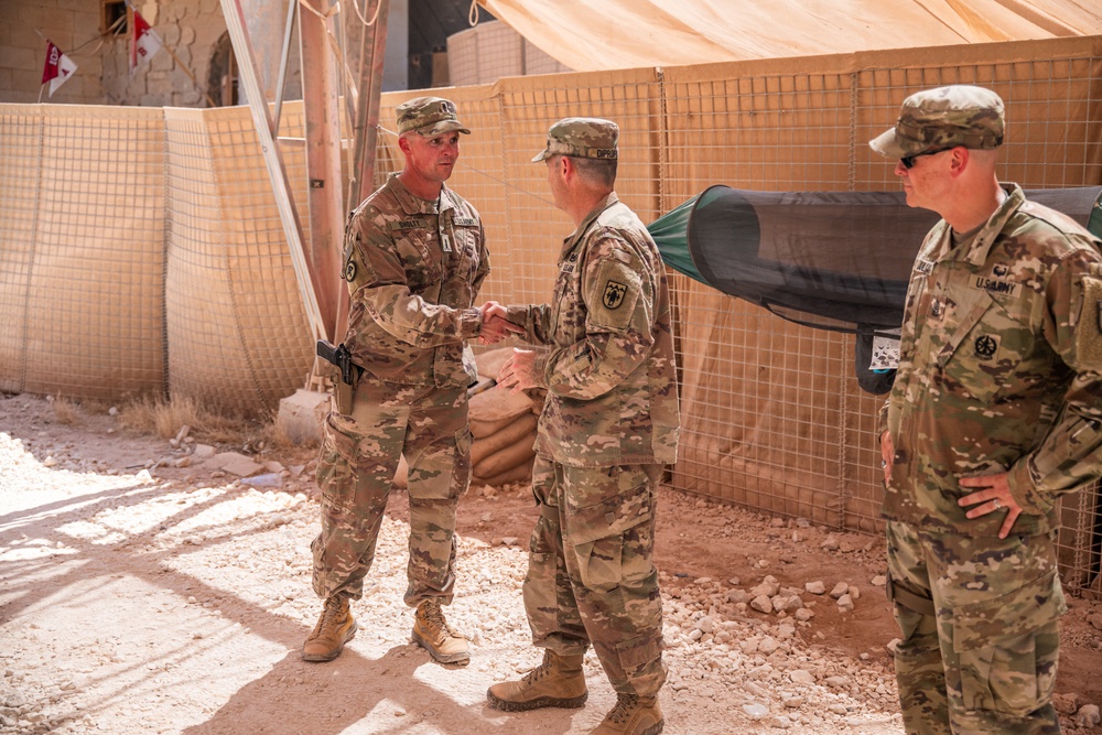 Task Force Thunder command team visits out station Soldiers