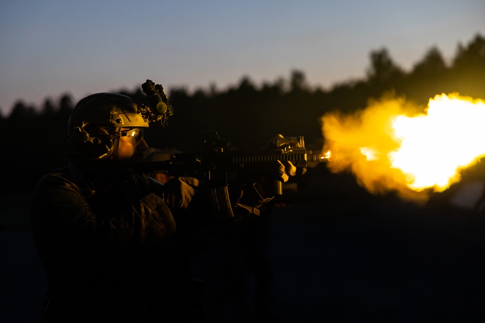 2d Recon Marines Train with Swedish Coastal Rangers