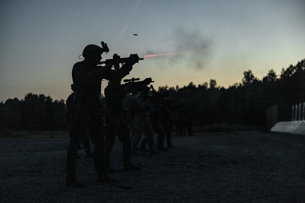 2d Recon Marines Train with Swedish Coastal Rangers