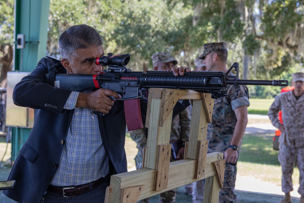 Under Secretary of Defense for Personnel and Readiness Visits MCRDPI