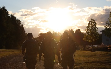 3-126 Infantry Practices Land Navigation