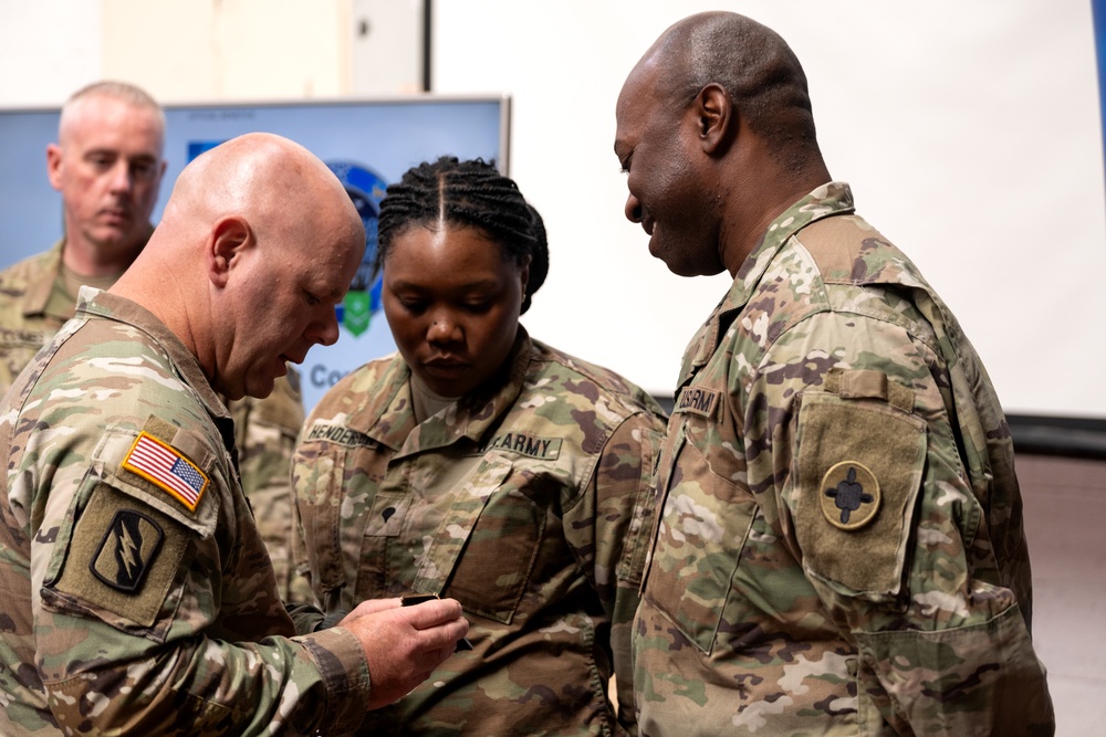 Mississippi Adjutant General visits deployed 3-star NATO element