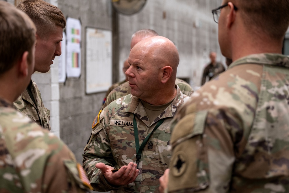 Mississippi Adjutant General visits deployed 3-star NATO element