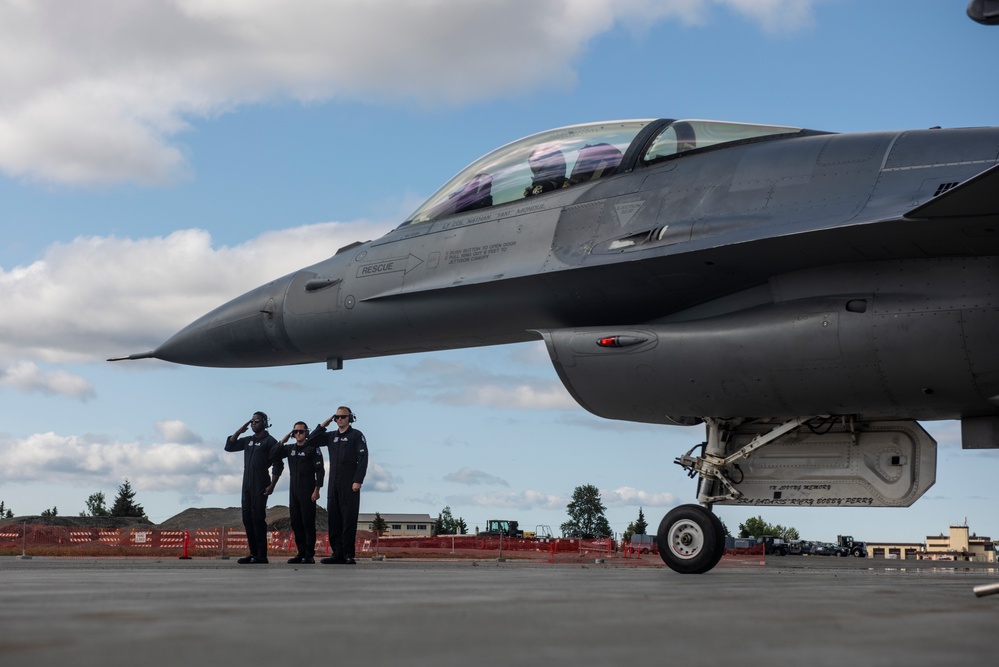 PACAF F-16 Demo Team participates in Arctic Thunder Open House