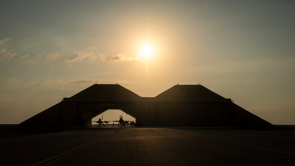 U.S. Air Force aircraft arrive for first Egypt International Airshow