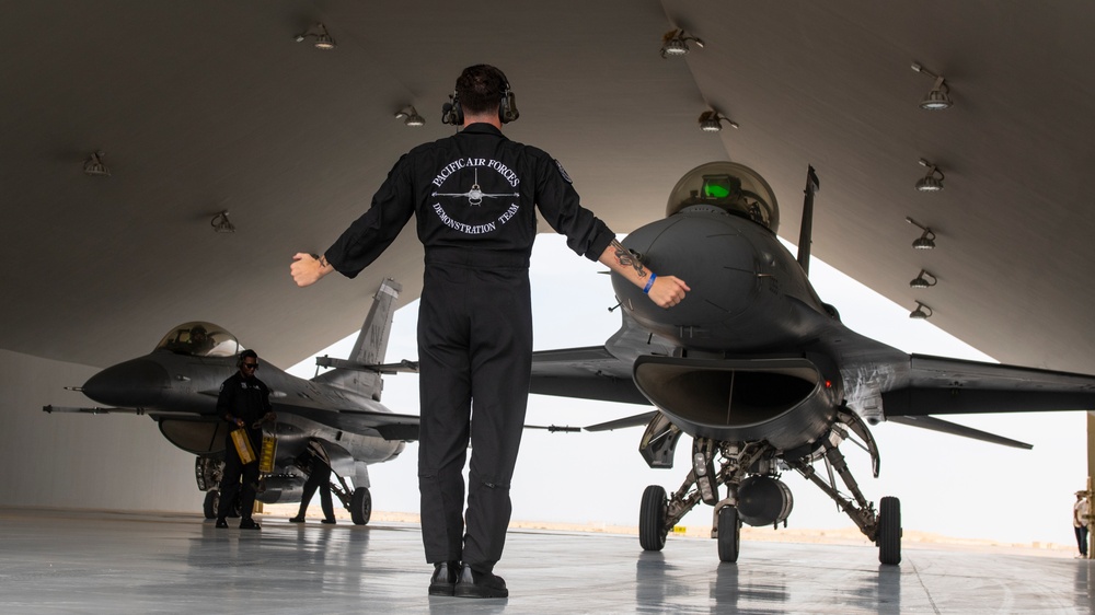 U.S. Air Force aircraft arrive for first Egypt International Airshow