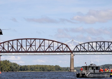Army National Guard and New York Naval Militia Conduct Water Bucket Training on the Hudson River