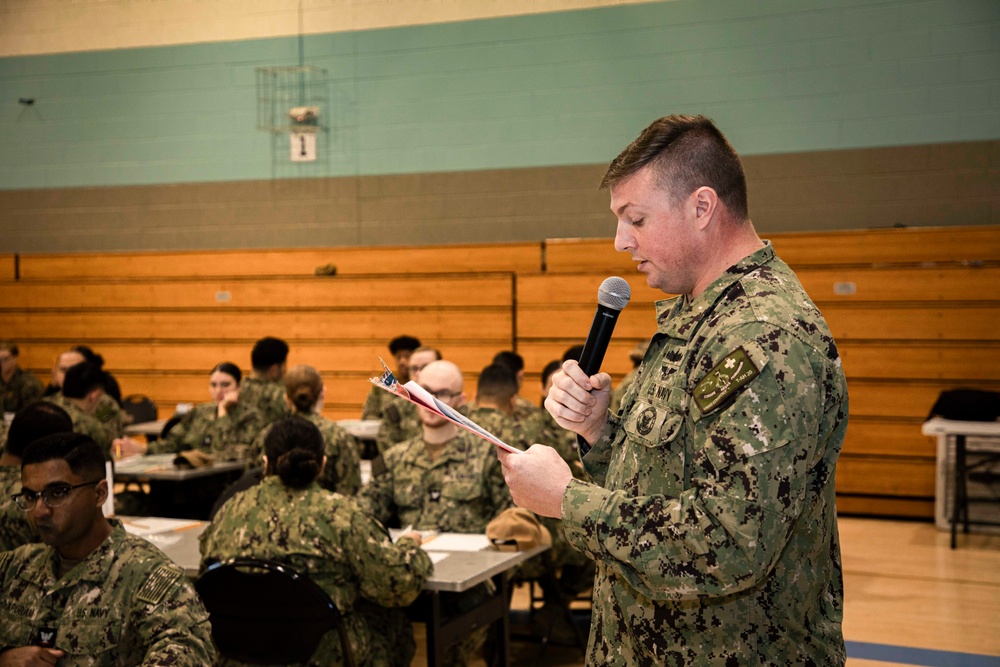 Hampton Roads Sailors take E-5 Navy-Wide Advancement Exam